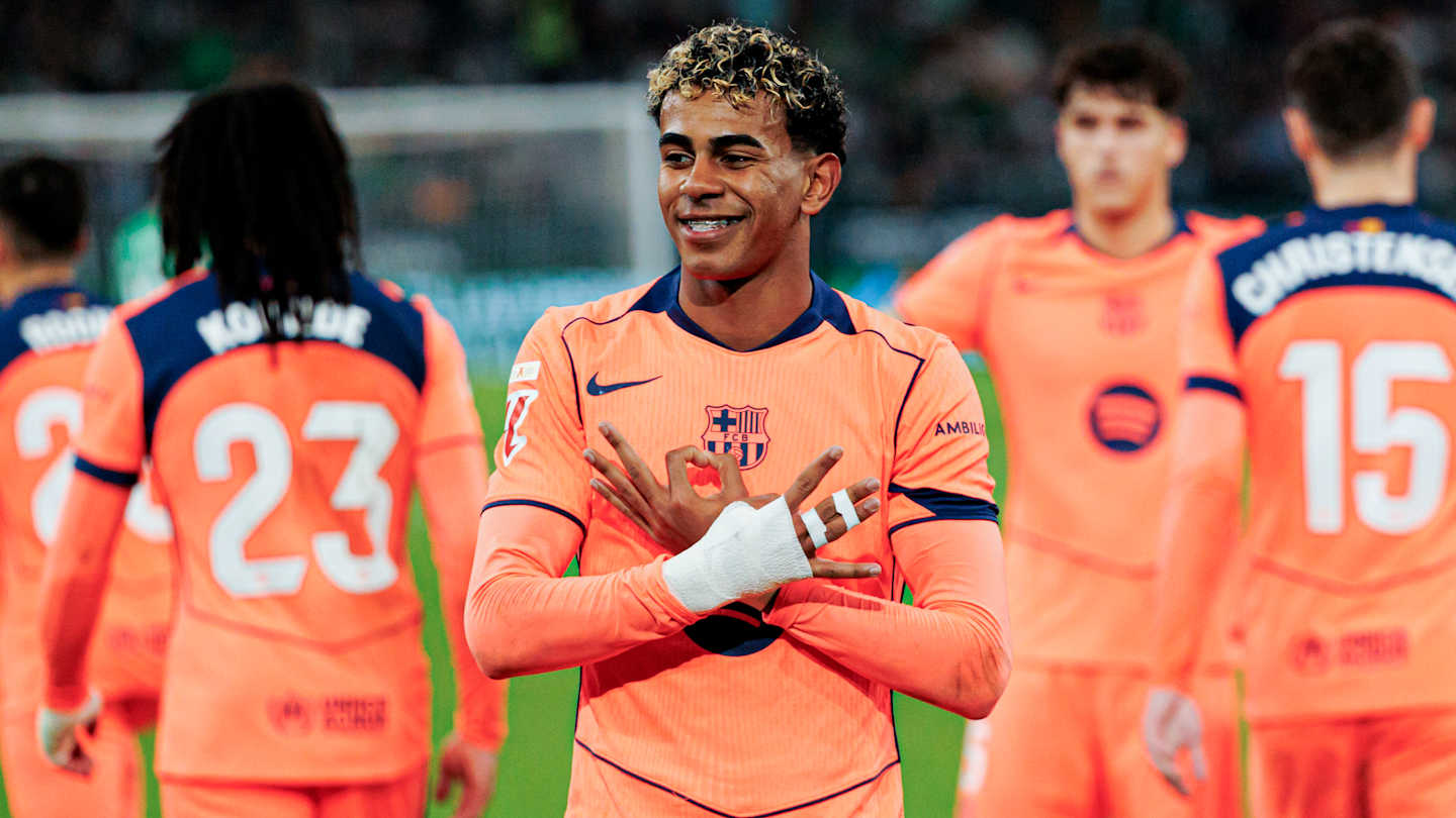 comment le Barça a écrasé le Betis Séville avec le plus jeune onze de départ