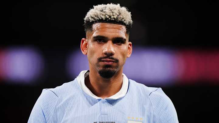 Araujo bouleversé par la blessure de Raphinha