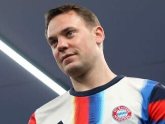 Joueur portant maillot du Bayern Munich