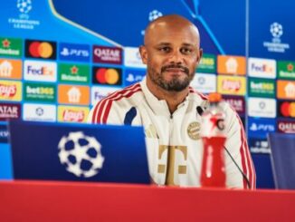 Entraîneur en conférence de presse Ligue des champions