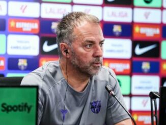 Entraîneur en conférence de presse du FC Barcelone