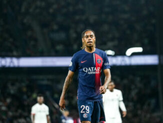 Footballeur du PSG sur le terrain