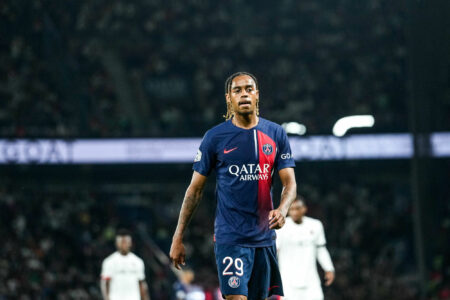 Footballeur du PSG sur le terrain