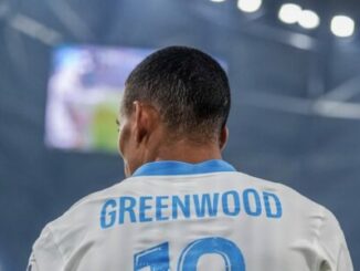 Maillot de football Greenwood numéro 10 au stade