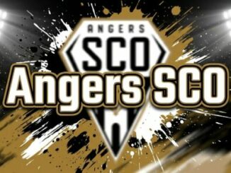 Logo Angers SCO sur fond de projecteurs